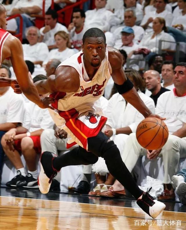 这三位年轻 这三位年轻