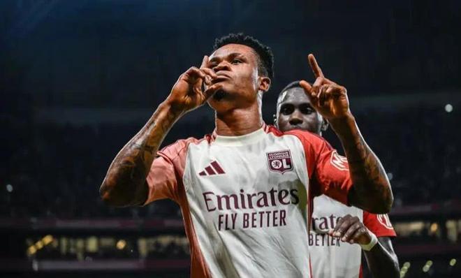 维持在两位 维持在两位